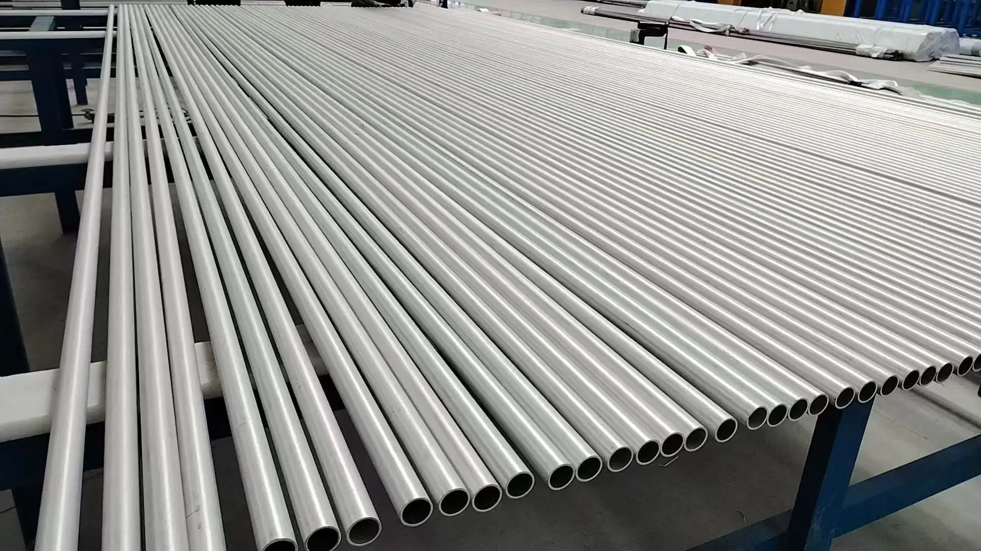 Thin-walled stainless steel tube: lightweight design, easy to bend